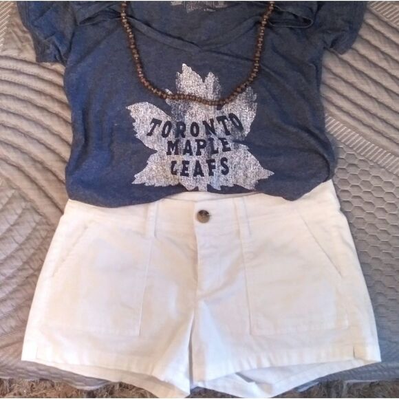 The Perfect LIttle White Short By Arizona Jean Co. - Picture 1 of 8